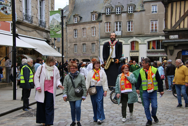 Dinan1